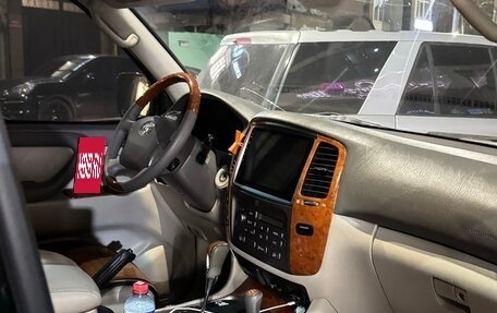 Toyota Land Cruiser 100 рестайлинг 2, 2007 год, 2 450 000 рублей, 6 фотография