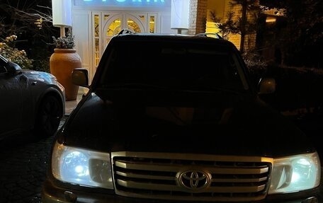 Toyota Land Cruiser 100 рестайлинг 2, 2007 год, 2 450 000 рублей, 9 фотография