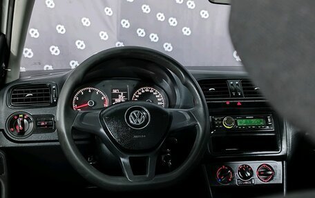 Volkswagen Polo VI (EU Market), 2019 год, 590 000 рублей, 22 фотография