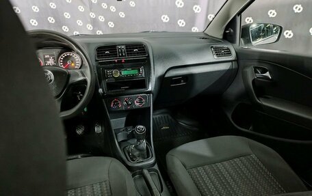 Volkswagen Polo VI (EU Market), 2019 год, 590 000 рублей, 24 фотография