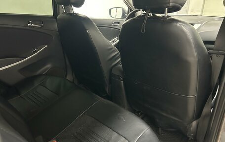 Hyundai Solaris II рестайлинг, 2011 год, 740 000 рублей, 10 фотография