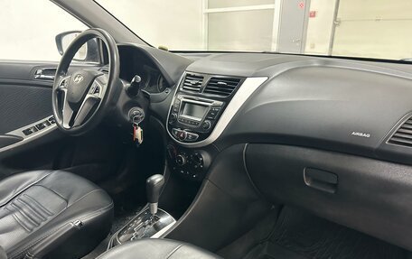 Hyundai Solaris II рестайлинг, 2011 год, 740 000 рублей, 8 фотография