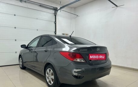 Hyundai Solaris II рестайлинг, 2011 год, 740 000 рублей, 6 фотография