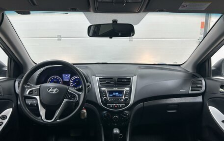 Hyundai Solaris II рестайлинг, 2011 год, 740 000 рублей, 14 фотография