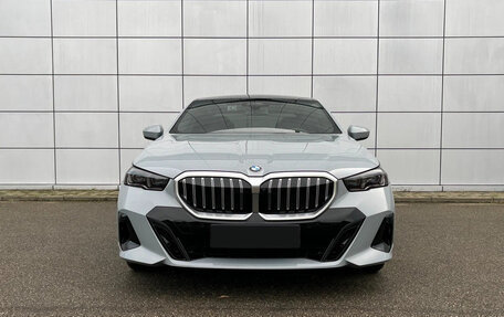 BMW 5 серия, 2025 год, 7 320 000 рублей, 4 фотография