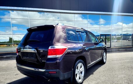 Toyota Highlander III, 2011 год, 1 849 000 рублей, 5 фотография