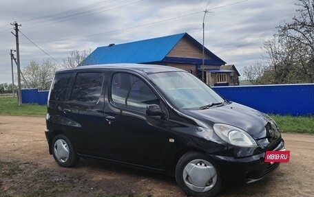 Toyota FunCargo, 2001 год, 430 000 рублей, 2 фотография