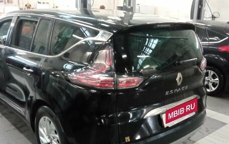 Renault Espace V рестайлинг, 2015 год, 1 570 000 рублей, 4 фотография