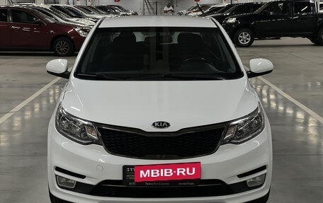 KIA Rio III рестайлинг, 2015 год, 1 009 000 рублей, 2 фотография