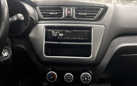 KIA Rio III рестайлинг, 2015 год, 1 009 000 рублей, 18 фотография