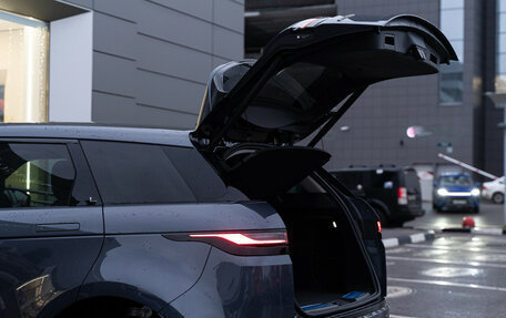 Land Rover Range Rover Evoque II, 2024 год, 6 790 000 рублей, 15 фотография
