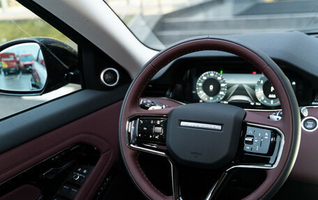 Land Rover Range Rover Evoque II, 2024 год, 6 790 000 рублей, 23 фотография