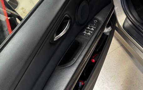 BMW 3 серия, 2011 год, 1 500 000 рублей, 28 фотография
