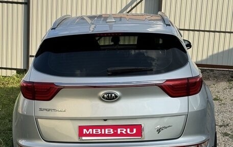 KIA Sportage IV рестайлинг, 2018 год, 2 100 000 рублей, 6 фотография