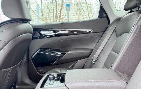 KIA K7, 2018 год, 2 400 000 рублей, 11 фотография