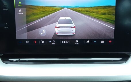 Skoda Octavia IV, 2021 год, 2 200 000 рублей, 9 фотография