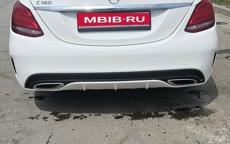 Mercedes-Benz C-Класс, 2017 год, 1 950 000 рублей, 2 фотография