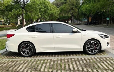 Ford Focus IV, 2021 год, 1 400 000 рублей, 4 фотография