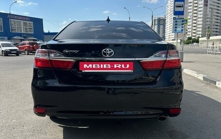 Toyota Camry, 2017 год, 2 150 000 рублей, 3 фотография