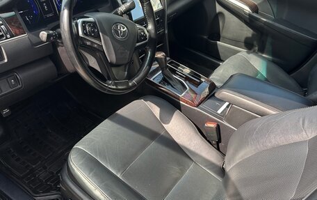 Toyota Camry, 2017 год, 2 150 000 рублей, 9 фотография