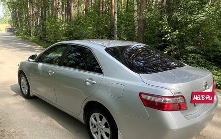 Toyota Camry, 2011 год, 1 650 000 рублей, 5 фотография