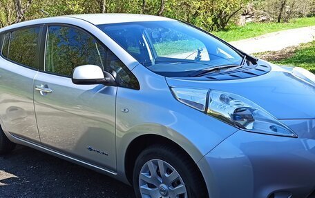 Nissan Leaf I, 2013 год, 680 000 рублей, 12 фотография