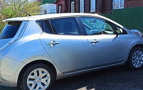 Nissan Leaf I, 2013 год, 680 000 рублей, 11 фотография