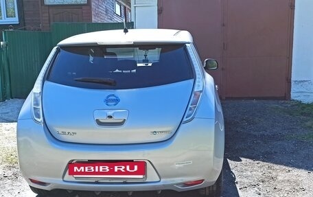 Nissan Leaf I, 2013 год, 680 000 рублей, 9 фотография