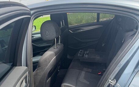 BMW 5 серия, 2019 год, 3 670 000 рублей, 10 фотография