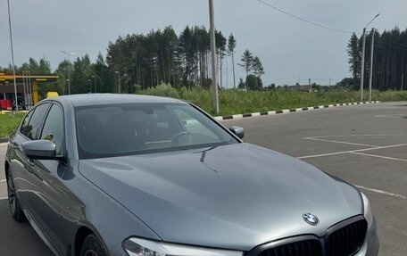 BMW 5 серия, 2019 год, 3 670 000 рублей, 2 фотография
