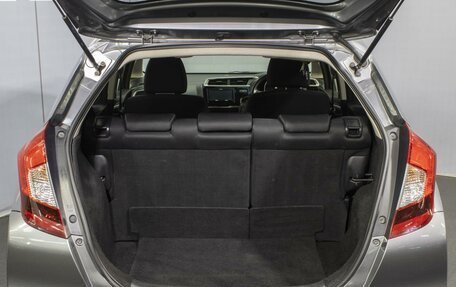 Honda Fit III, 2018 год, 1 220 000 рублей, 18 фотография