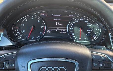 Audi A8, 2011 год, 1 750 000 рублей, 8 фотография