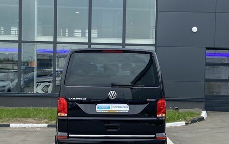Volkswagen Caravelle T6 рестайлинг, 2021 год, 4 999 000 рублей, 6 фотография