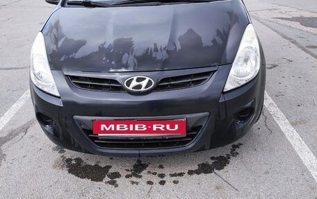 Hyundai i20 IB рестайлинг, 2010 год, 570 000 рублей, 2 фотография