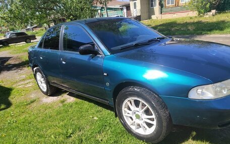 Audi A4, 1995 год, 300 000 рублей, 1 фотография