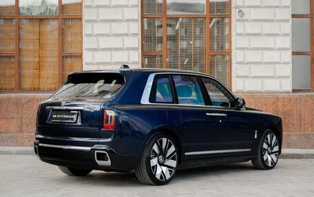 Rolls-Royce Cullinan, 2025 год, 76 000 000 рублей, 5 фотография
