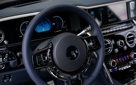 Rolls-Royce Cullinan, 2025 год, 76 000 000 рублей, 17 фотография