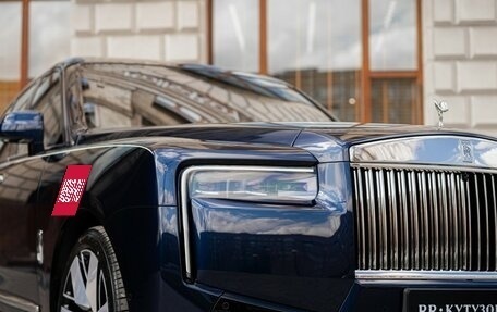 Rolls-Royce Cullinan, 2025 год, 76 000 000 рублей, 11 фотография
