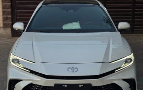 Toyota Camry, 2025 год, 3 390 000 рублей, 2 фотография