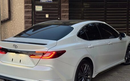 Toyota Camry, 2025 год, 3 390 000 рублей, 4 фотография