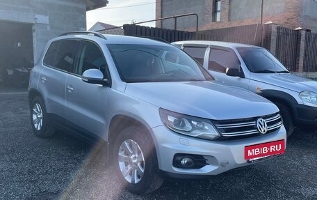 Volkswagen Tiguan I, 2011 год, 1 250 000 рублей, 3 фотография