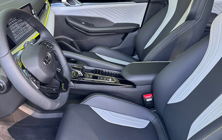 Geely Coolray I, 2023 год, 2 500 000 рублей, 8 фотография