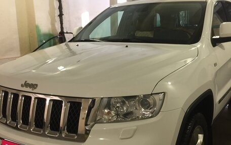 Jeep Grand Cherokee, 2012 год, 3 500 000 рублей, 5 фотография