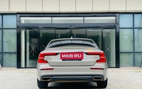 Volvo S60 III, 2022 год, 2 600 000 рублей, 14 фотография