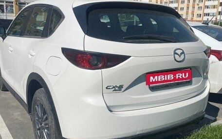 Mazda CX-5 II, 2018 год, 2 500 000 рублей, 2 фотография