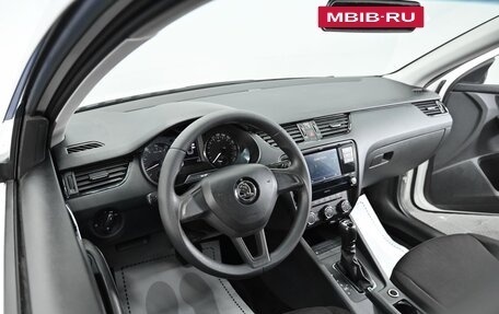 Skoda Octavia, 2017 год, 1 095 000 рублей, 8 фотография