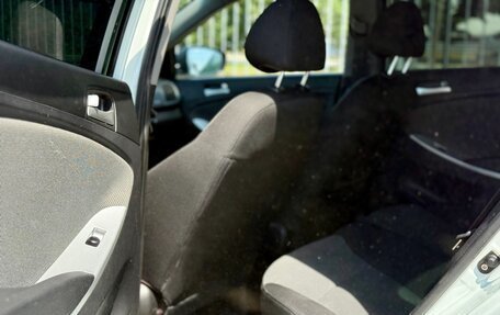 Hyundai Solaris II рестайлинг, 2012 год, 920 000 рублей, 9 фотография