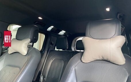 Land Rover Defender II, 2021 год, 8 000 000 рублей, 8 фотография
