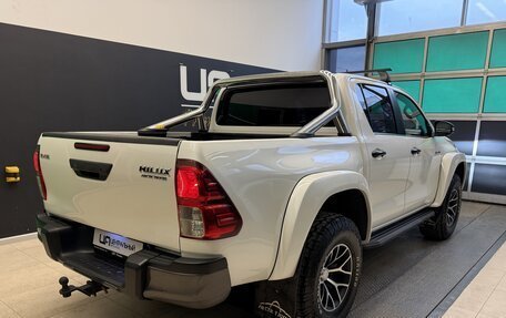 Toyota Hilux VIII, 2020 год, 4 700 000 рублей, 6 фотография