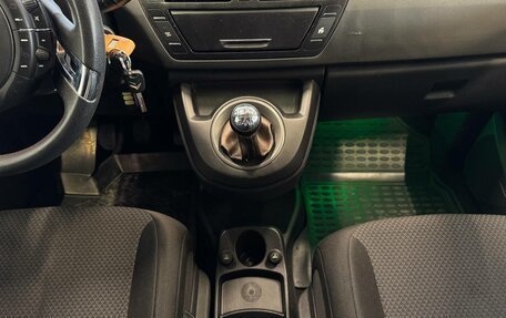 Citroen C4 Picasso II рестайлинг, 2008 год, 660 000 рублей, 13 фотография